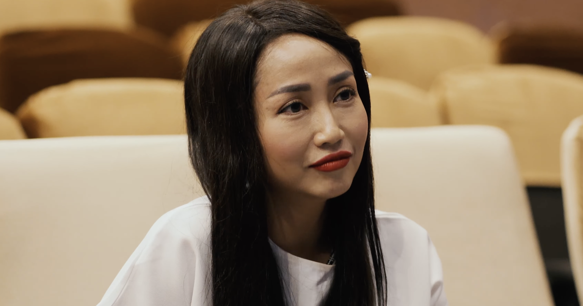 Ốc Thanh Vân tái xuất sân khấu, tiết lộ cuộc sống lúc 'ở ẩn'