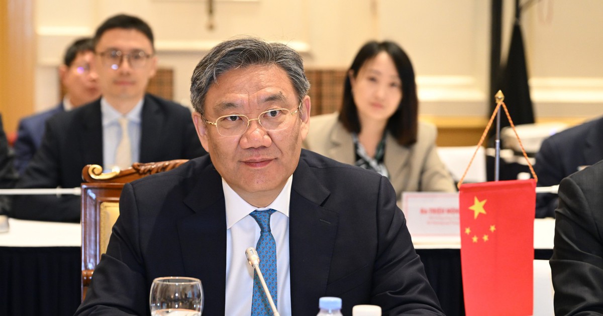 Bộ trưởng Thương mại Trung Quốc nói về 'gỡ tắc' xuất khẩu tôm hùm bông Việt Nam