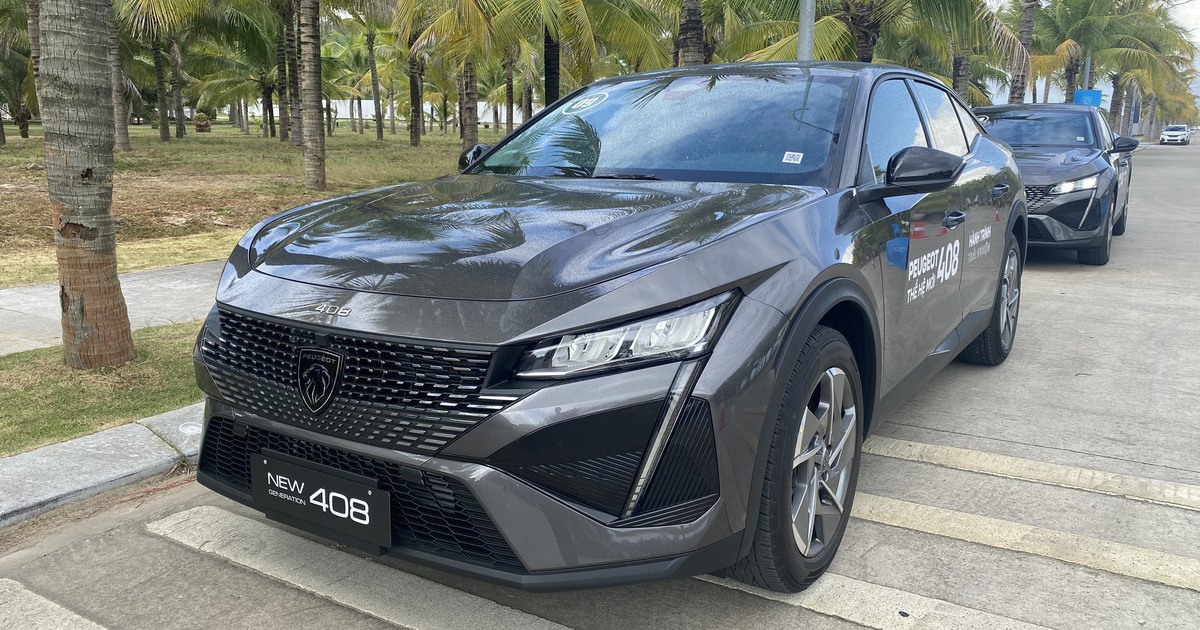 Peugeot 408 bản tiêu chuẩn Allure có đáng giá 1 tỉ đồng?