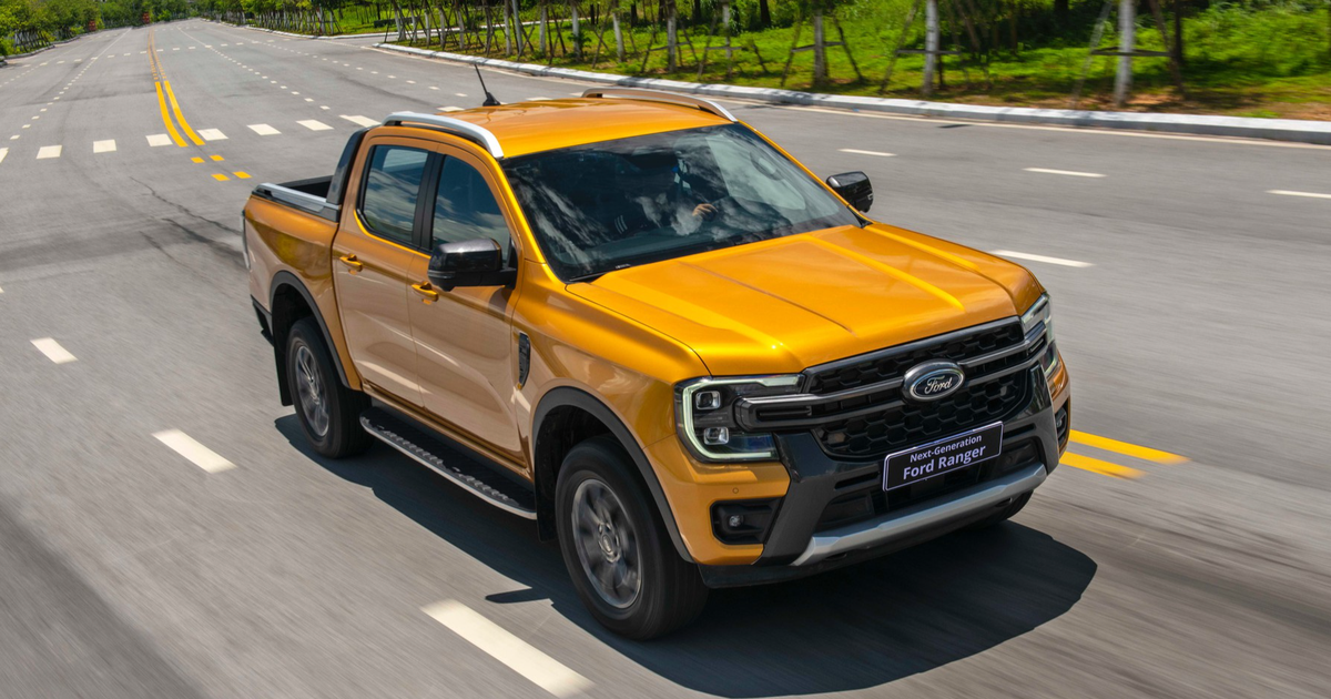 Lượng tiêu thụ xe bán tải giảm, Ford Ranger vẫn xây chắc ngôi vương doanh số