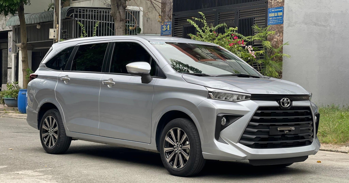 Dân buôn xe cũ 'ôm' Toyota Avanza MT lo lắng bị 'lỗ' nặng