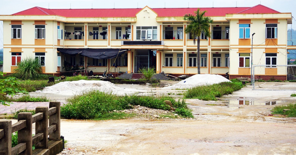 Lãng phí công sở bỏ hoang ở Thanh Hóa