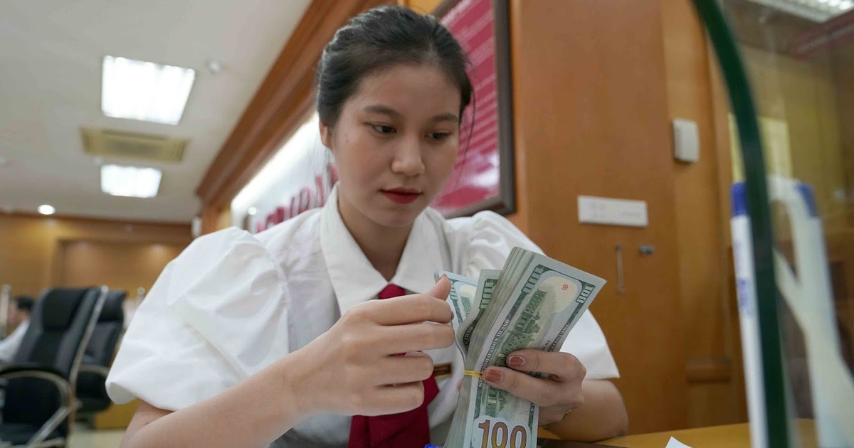 Giá USD hôm nay 6.2.2023: Đô la tự do giảm về mức một năm trước