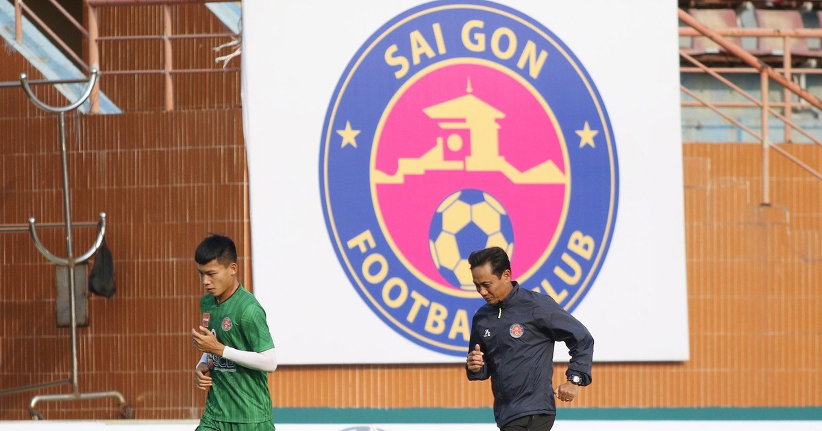 Giải hạng nhất 2023 chỉ còn 11 đội: Chông chênh bóng đá chuyên nghiệp Việt