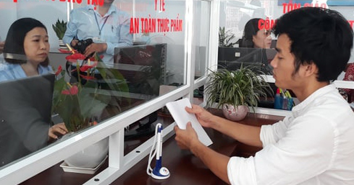 Bình Định: Nghiêm cấm việc yêu cầu người dân trình sổ hộ khẩu khi làm thủ tục hành chính