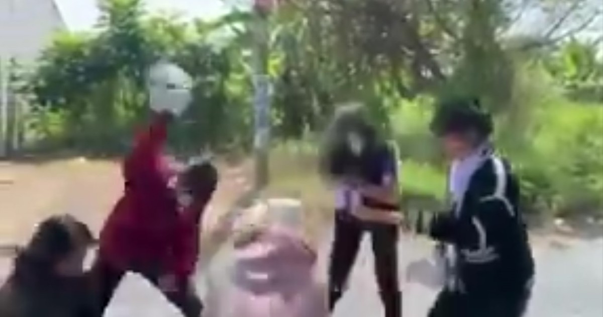 Vĩnh Long: Đình chỉ học 2 tuần, hạ hạnh kiểm nhóm học sinh đánh hội đồng bạn