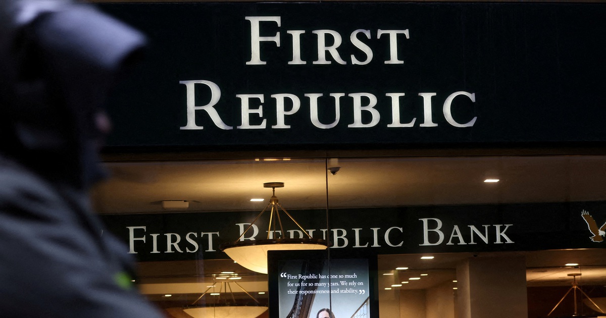 Liên minh ngân hàng cỡ vừa Mỹ yêu cầu chính phủ bảo vệ tất cả tiền gửi