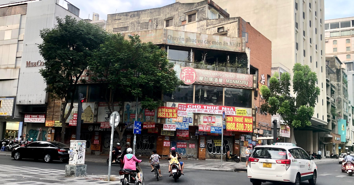 Ế khách, nhiều mặt bằng 'hot' trung tâm Sài Gòn treo bảng cho thuê