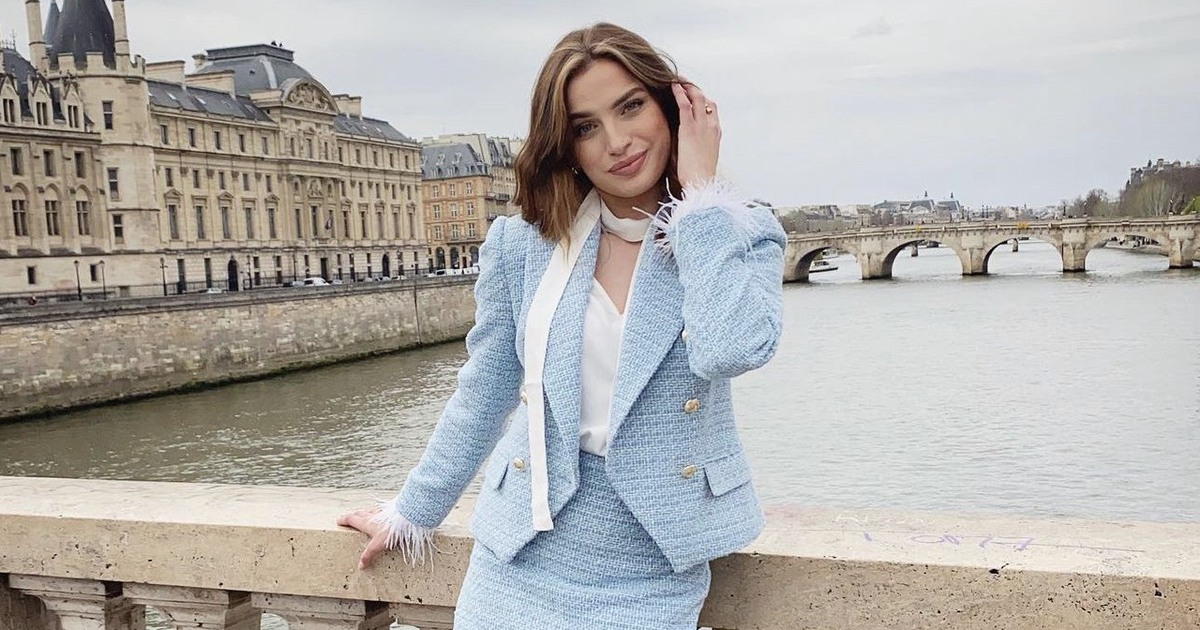 Thời trang vải tweed - biểu tượng của những cô nàng sang chảnh quý tộc