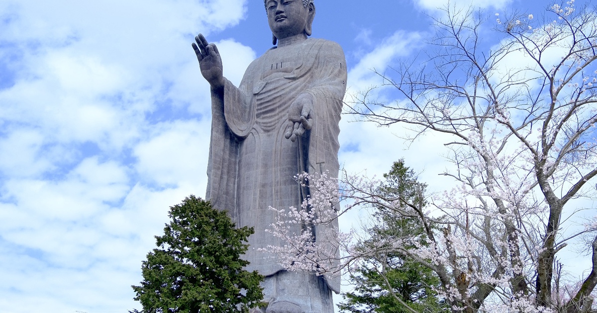 Khám phá bên trong tượng Phật lớn nhất thế giới ở Nhật Bản