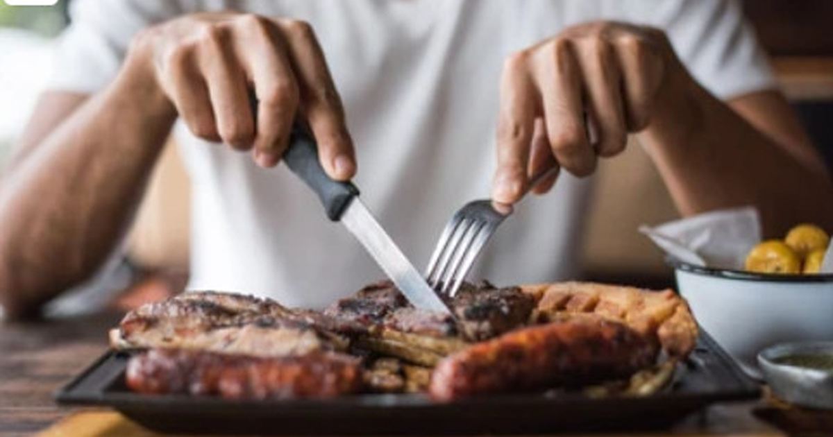 Điều gì xảy ra nếu bạn chỉ ăn nhiều thịt mà không chịu ăn cá?