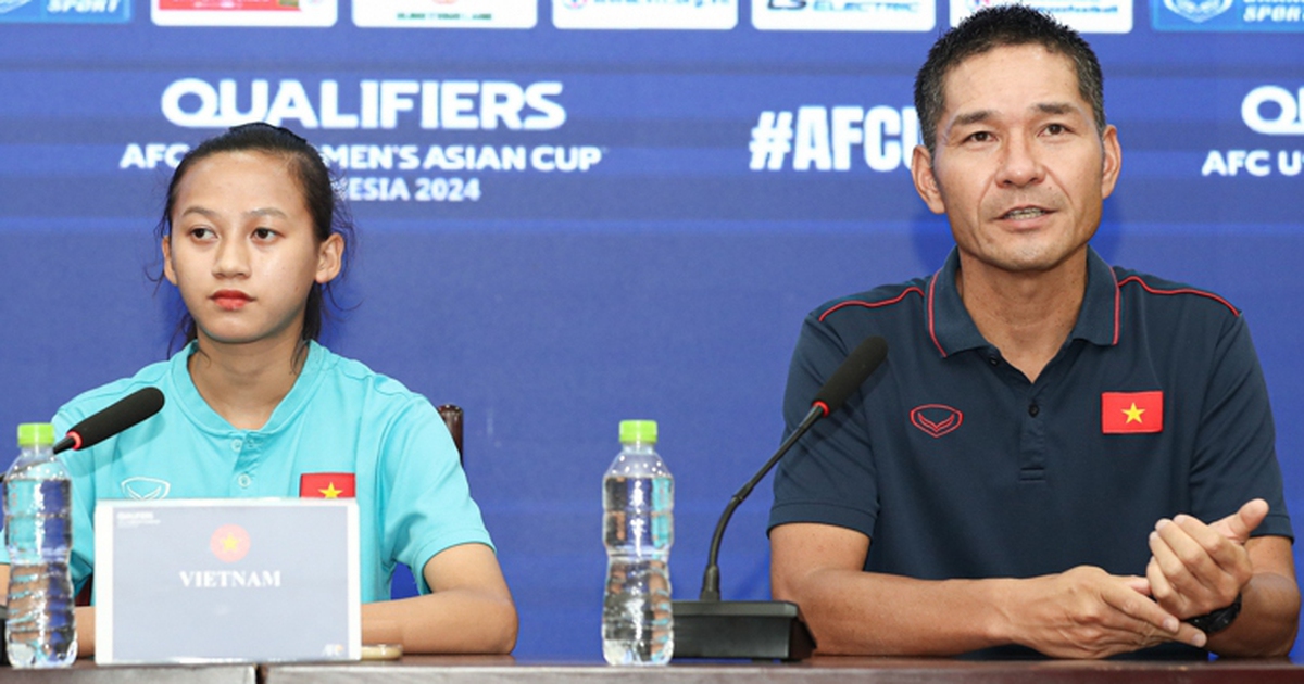 HLV Akira Ijiri: 'Đối thủ mạnh, U.17 nữ Việt Nam phải đá hết mình'