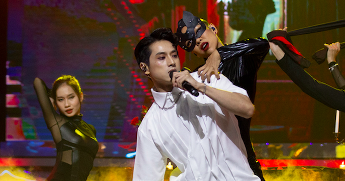 Đội Thảo Trang bị Huy Tuấn nhận xét ‘phá hit’