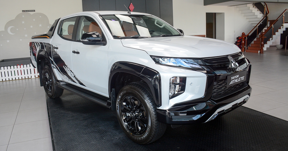 Xe bán tải tại Việt Nam ồ ạt giảm giá