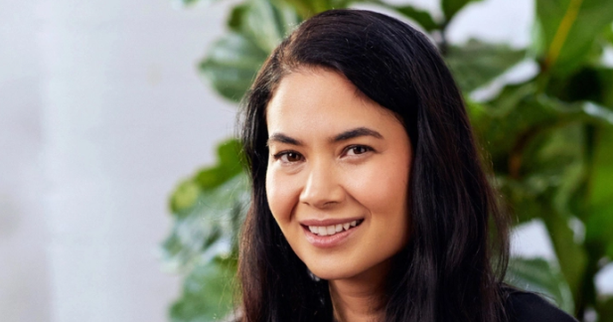 Cô gái giúp những người nghiệp dư thiết kế đồ họa một cách chuyên nghiệp