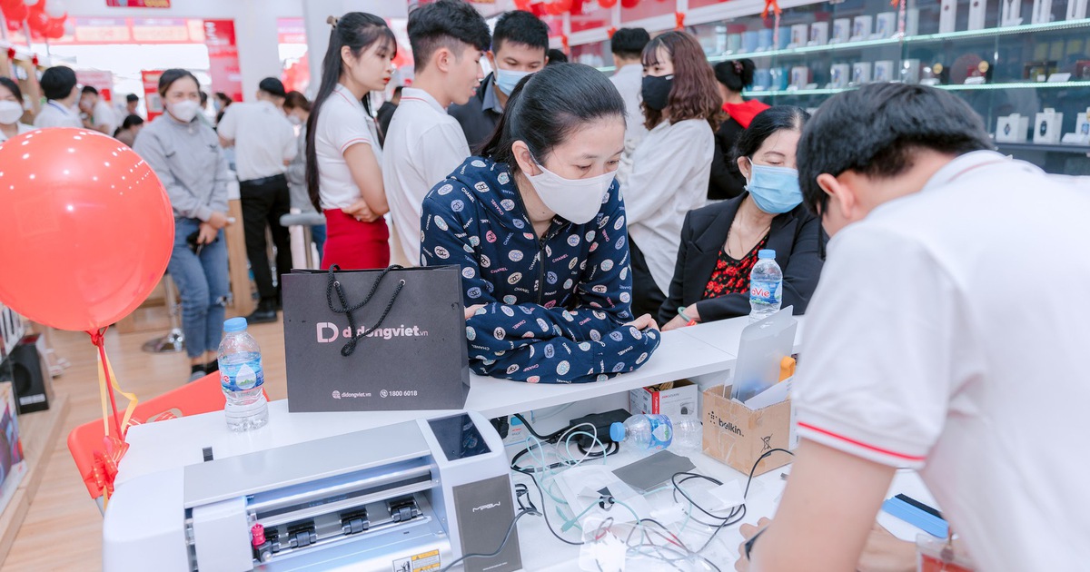 Di Động Việt giúp khách hàng giảm áp lực tài chính