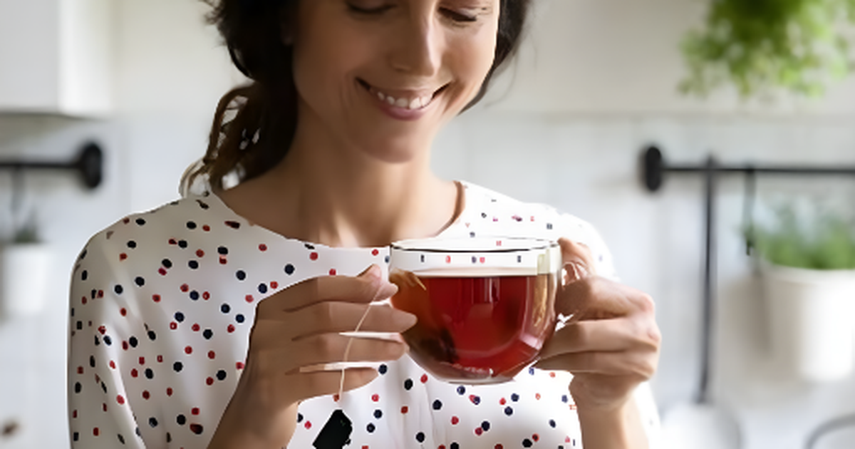 Chuyên gia nói gì về thói quen uống trà vào sáng sớm khi bụng đói?