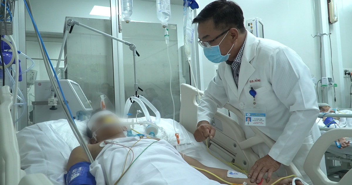 3 bệnh nhân ngộ độc botulinum đã bị liệt hoàn toàn, phải thở máy