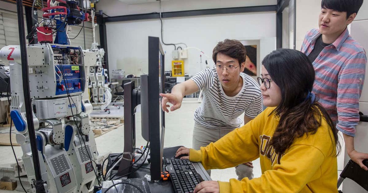 Trí tuệ nhân tạo có đe dọa sự nghiệp của người trẻ?