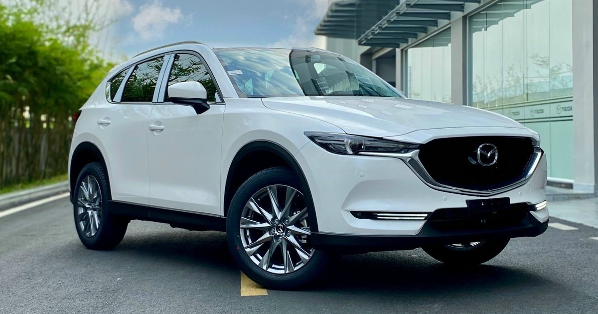 Mazda CX-5 tại Việt Nam giảm giá cả trăm triệu đồng, đấu Honda CR-V