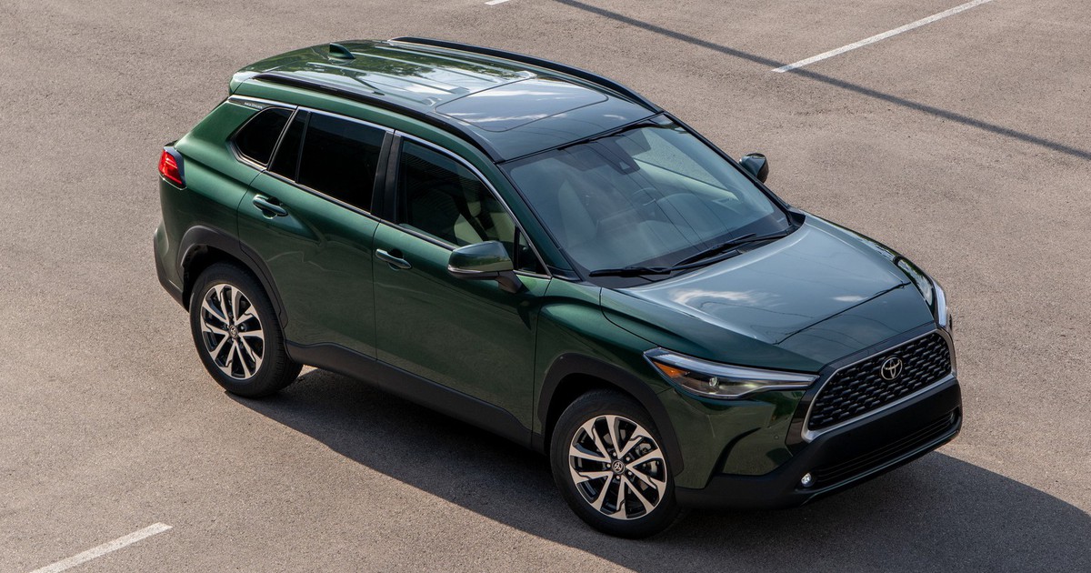 Corolla Cross bị lỗi, Toyota khuyến cáo người dùng không ngồi ở ghế phụ phía trước