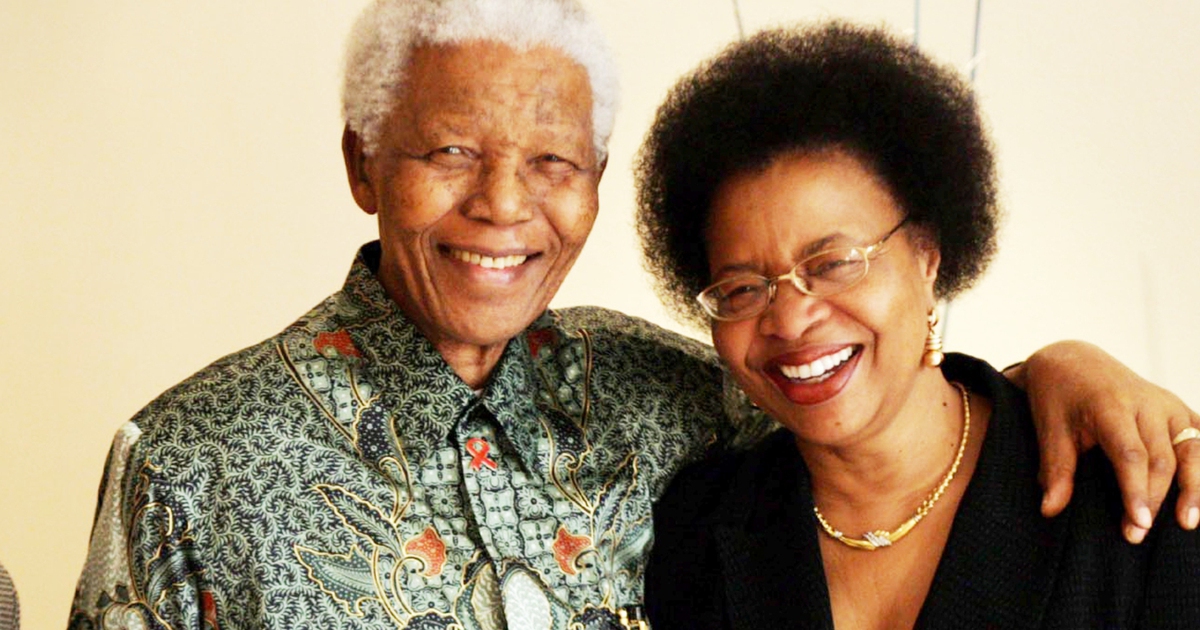 Đời thường các nhân vật nổi tiếng thế giới: Tình yêu trong đời Nelson  Mandela