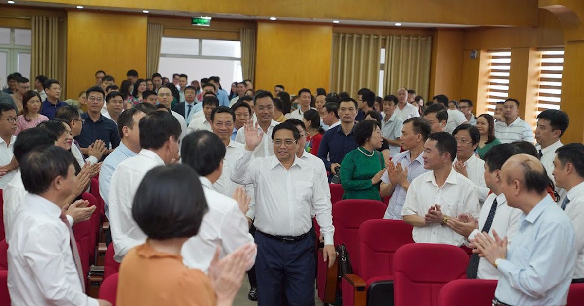 Xây dựng đội ngũ những người làm báo nhân văn, chuyên nghiệp, vì nhân dân phục vụ