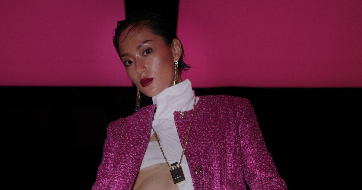 Hồ Thu Anh hóa quý cô cổ điển dự show thời trang của nhà mốt Pháp tại Nhật