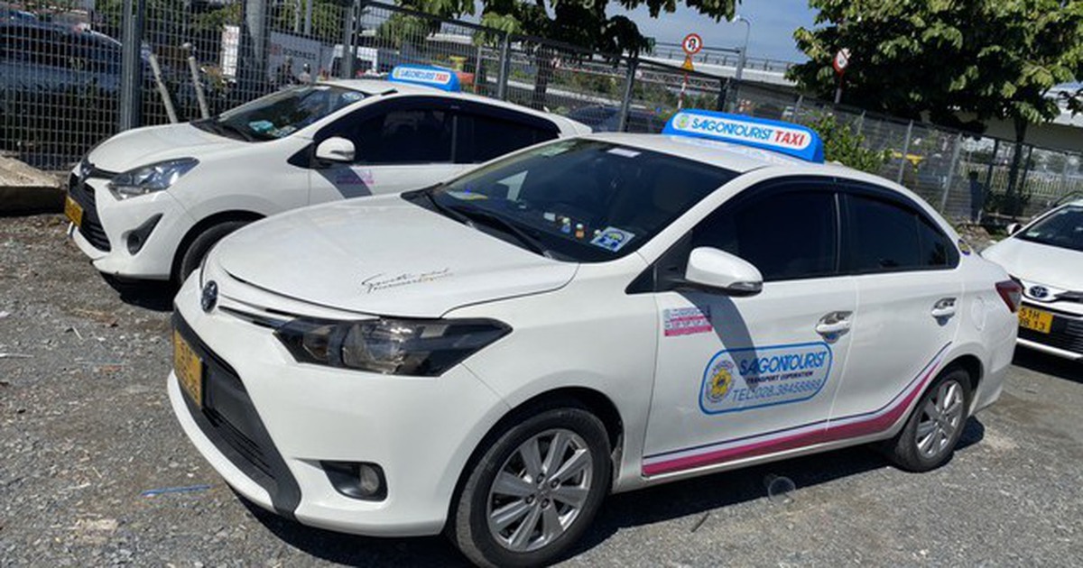 Cục Hàng không Việt Nam 'tuýt còi' gian lận cước taxi tại sân bay Tân Sơn Nhất