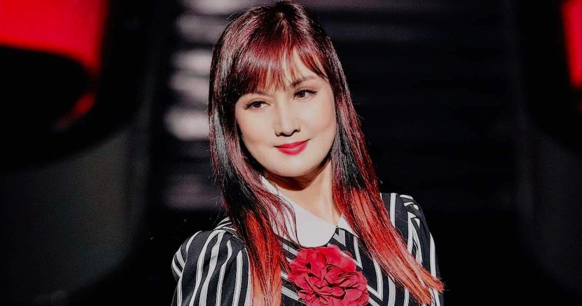 'Nữ hoàng ảnh lịch' Hiền Mai ủng hộ con trai làm người mẫu