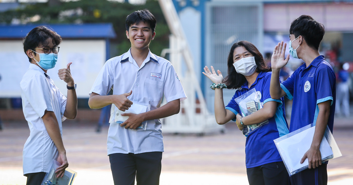 Điểm chuẩn vào ĐH bằng kết quả thi tốt nghiệp THPT tăng hay giảm?