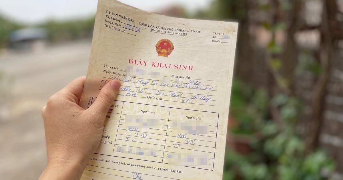 Mẹ đơn thân làm giấy khai sinh cho con bằng cách nào?