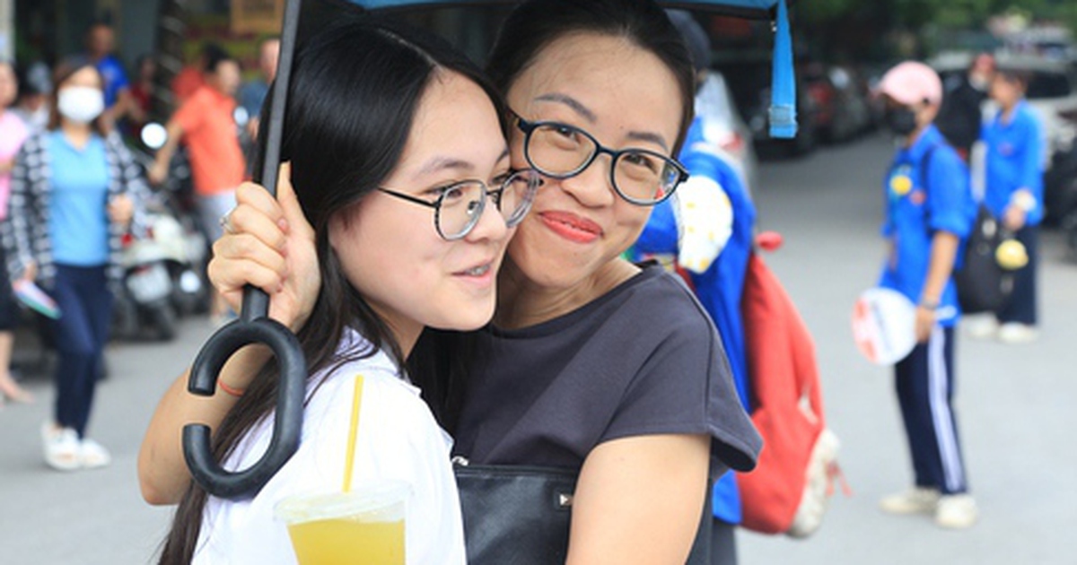 Hà Nội hạ điểm chuẩn vào lớp 10 THPT công lập