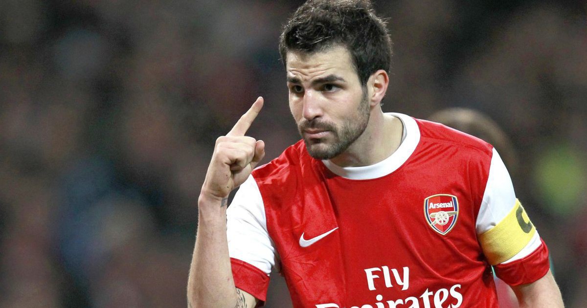 Cựu sao Arsenal, Cesc Fabregas treo giày, theo nghiệp huấn luyện