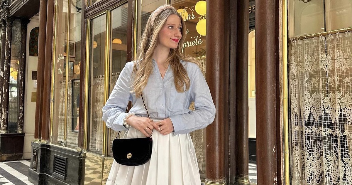 Giày búp bê là item ăn nhập với mọi loại trang phục lại 'nịnh chân' vô cùng