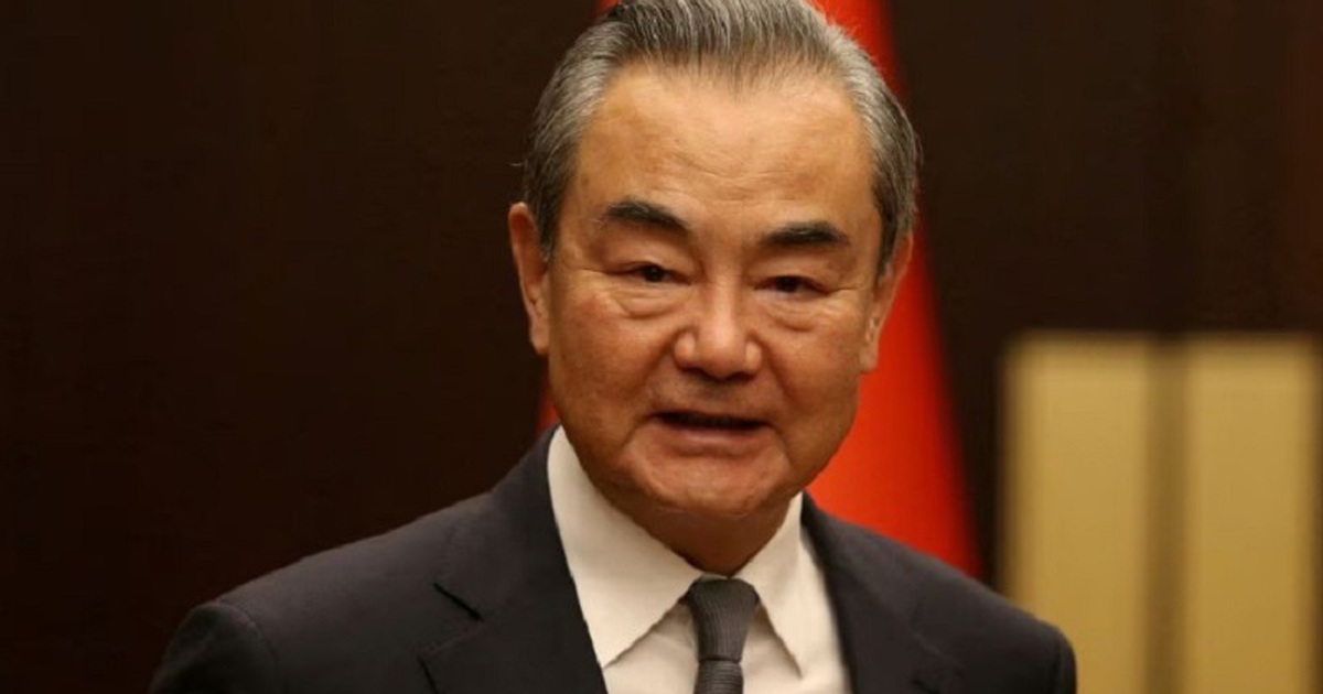 Ông Vương Nghị lên tiếng sau khi Philippines tố tàu Trung Quốc gây hấn ở Biển Đông