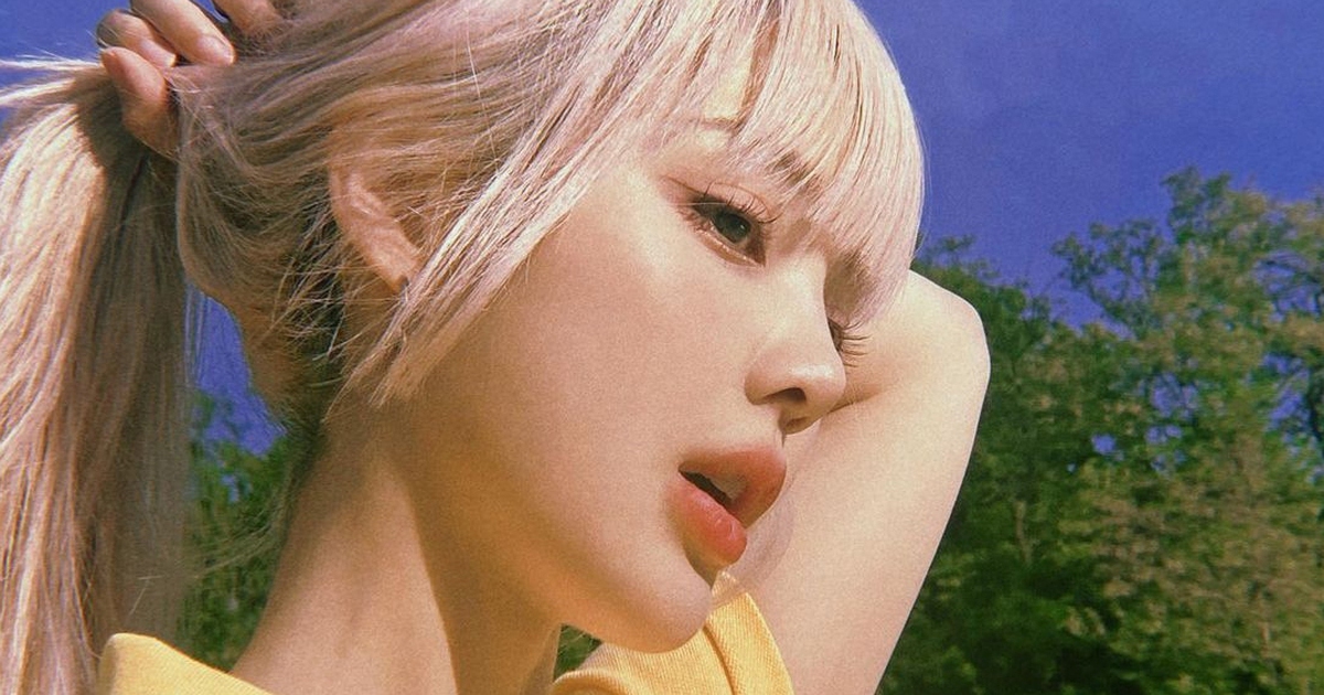 Chuyên gia mách bạn mẹo trang điểm tự nhiên, căng bóng mà không cần kem nền