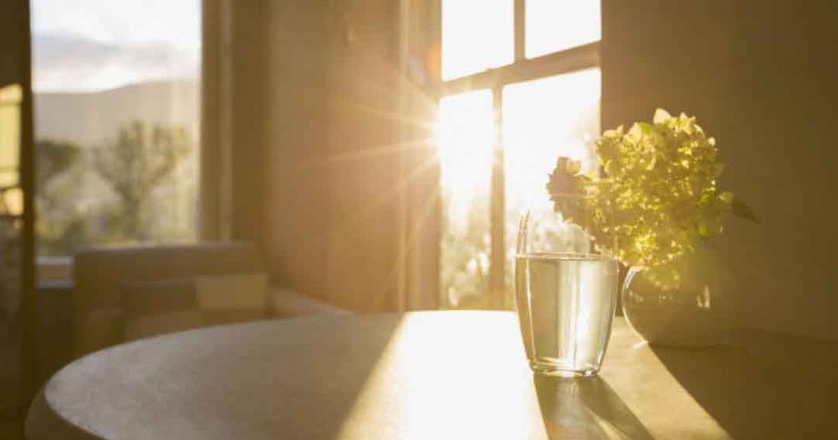 Tiết kiệm chi phí điện với rèm giếng trời thông minh – Giải pháp hoàn hảo cho không gian bền vững và tiết kiệm năng lượng