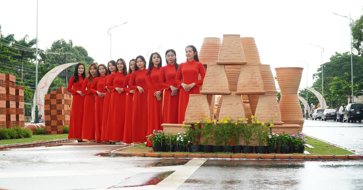 Độc đáo con đường nghệ thuật gốm đỏ ở Vĩnh Long