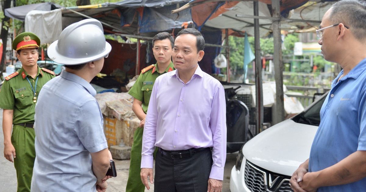 Phó thủ tướng Trần Lưu Quang chỉ đạo cứu nạn vụ cháy chung cư mini Hà Nội