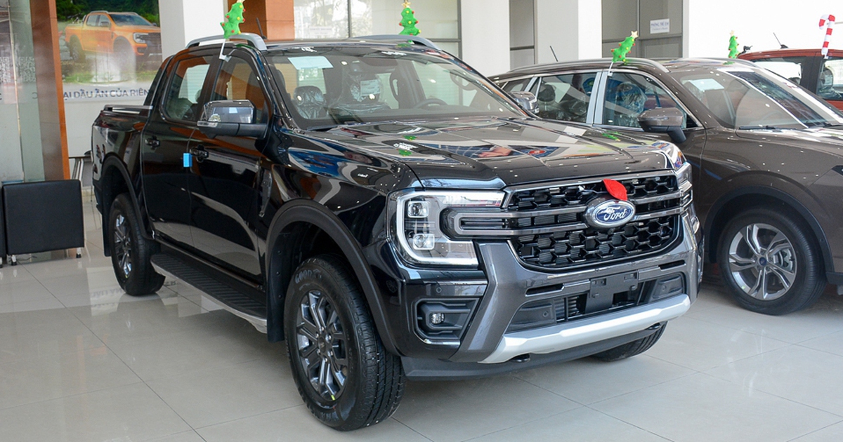 Tăng phí đăng ký cấp biển số xe bán tải, đại lý phân phối vẫn lạc quan