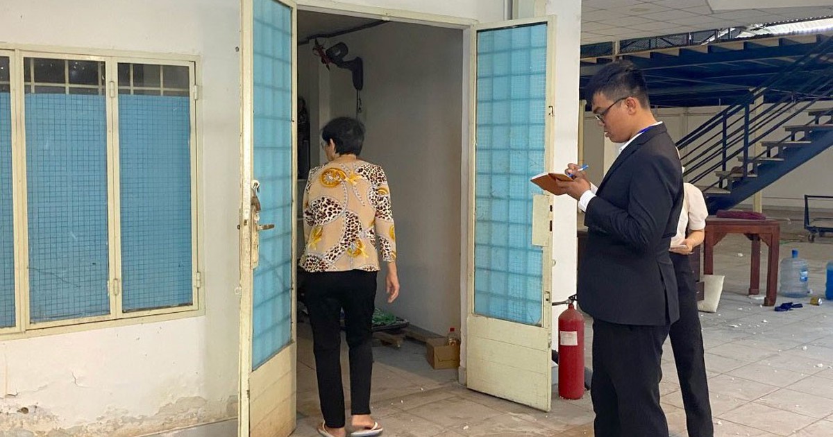 Sao lại phải cấm lập vi bằng đối với công chức, viên chức?