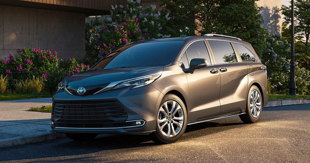 Toyota Sienna 2024 nâng cấp nhỏ giọt, giá từ 906 triệu đồng