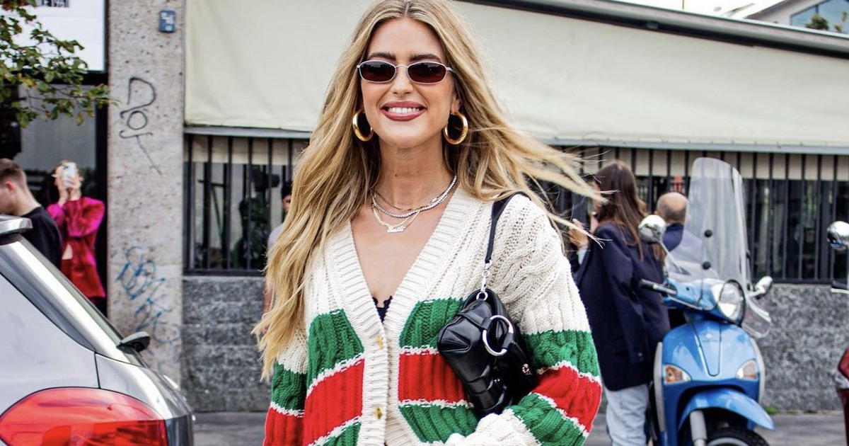 Đây chính là kiểu áo đang được hội sành mặc diện nhiều mùa này