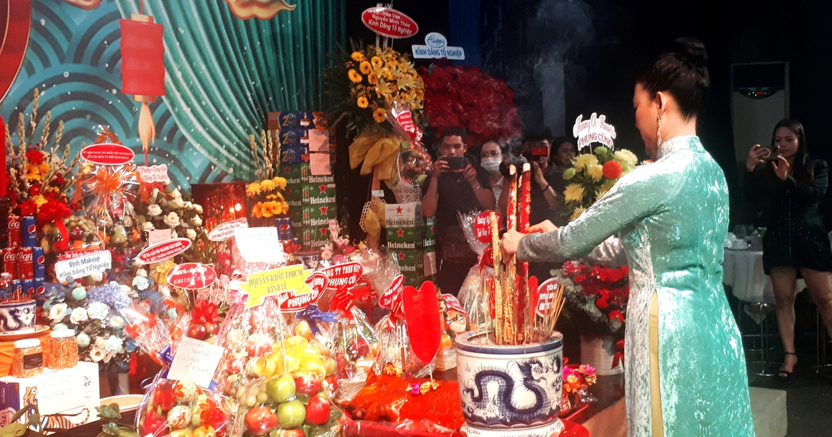 Tâm tư của NSƯT Mỹ Uyên trong ngày giỗ Tổ sân khấu