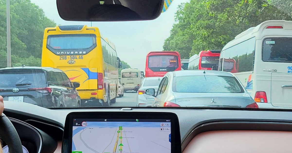 Lắp camera giám sát trên ô tô cá nhân: Hữu ích nhưng chỉ nên khuyến khích