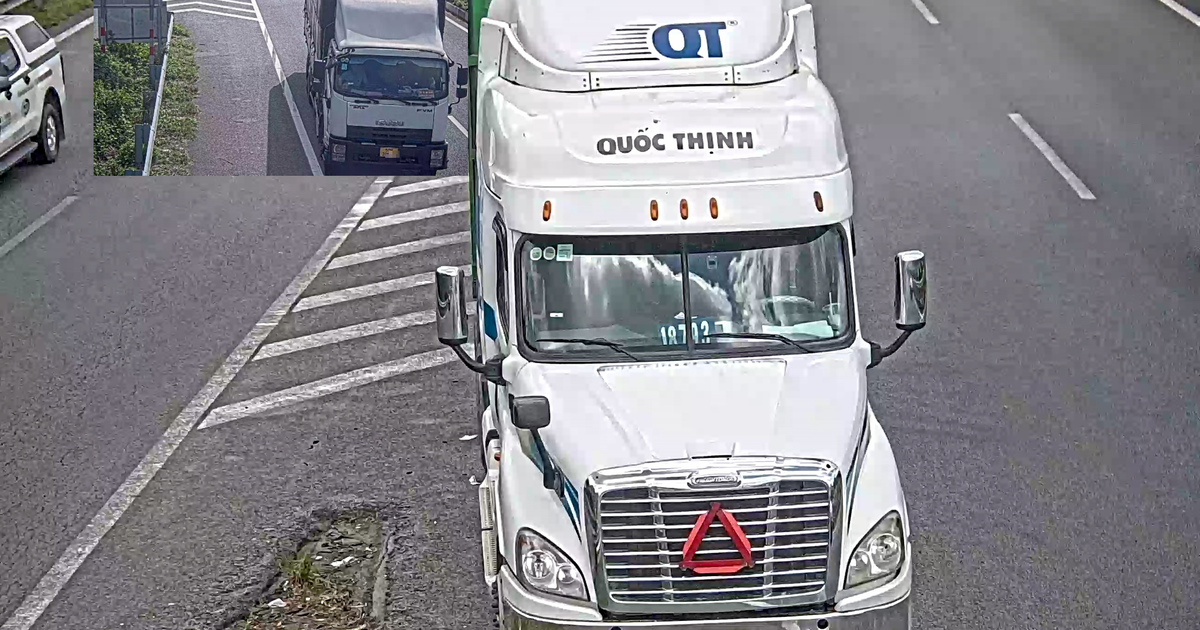 Che biển số rồi chạy lùi xe trên cao tốc TP.HCM-Long Thành-Dầu Giây