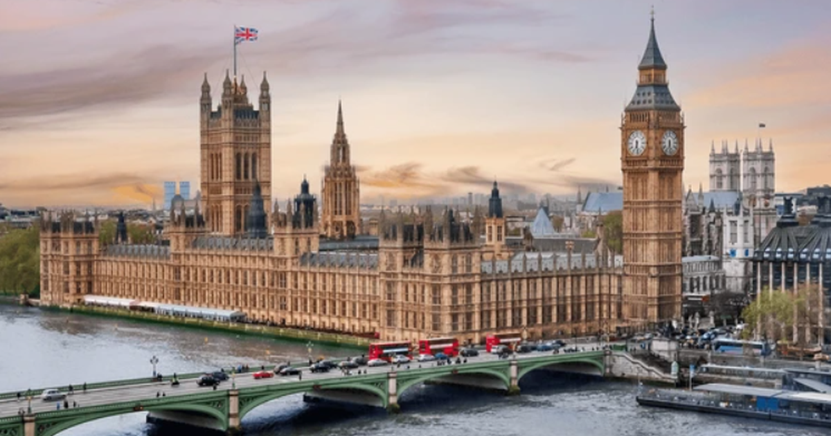 Politico: Tòa nhà quốc hội Anh lạnh lẽo, đầy chuột, chẳng ai muốn làm việc