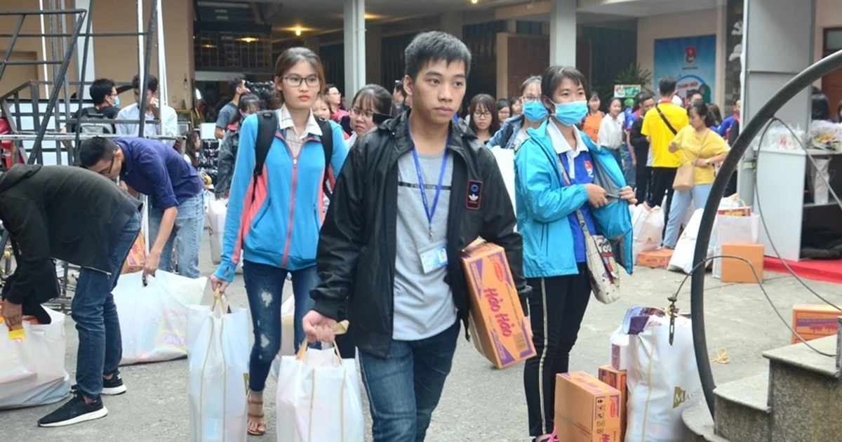 Nhiều hoạt động chăm lo tết cho đối tượng khó khăn