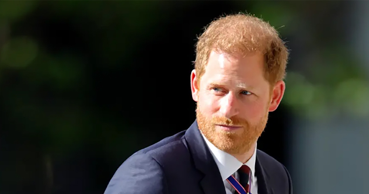 Hoàng hậu Camilla ngăn cản Vua Charles đoàn tụ với Hoàng tử Harry